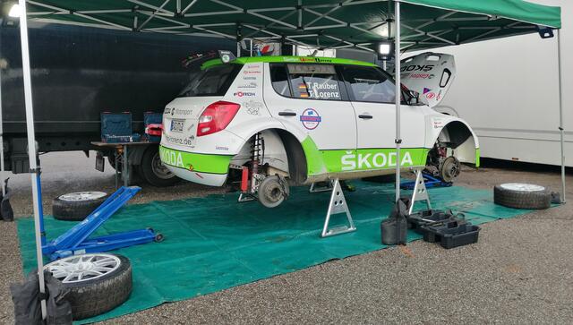 Skoda Fabia S2000 mit den Deutschen Tim Räuber und Co Thomas Lorenz. 