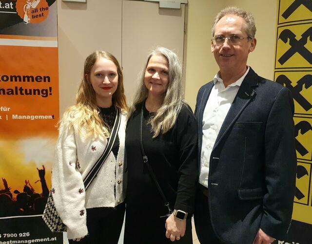 Tabea, Martina und Dietmar Bender freuen sich auf viele Veranstaltungen. | Foto: Erika Kollmann-Till 