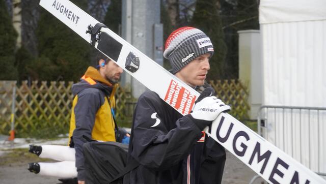Michael Hayböck war bei der Quali am Donnerstag der stärkste Österreicher. Der ÖSV konnte sich über eine starke Teamleistung freuen. | Foto: Felix Hallinger