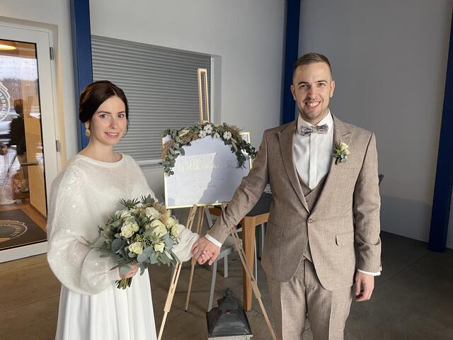 Anna Maria Grosinger und David Seper heirateten in Oberwart. | Foto: Grosinger