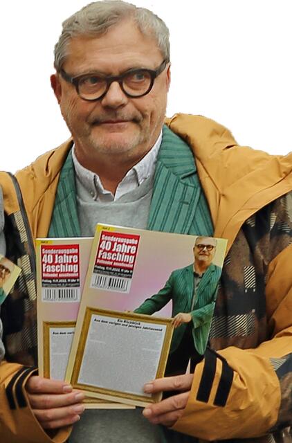 hallihallo Reinhard Eberhart präsentiert: 40 Jahre Faschingszeitung ... | Foto: Roland Pössenbacher