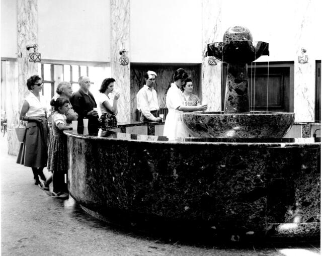 Trinkhalle innen | Foto: Stadtarchiv Baden