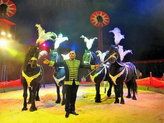 Direktor Kaiser und seine Pferde | Foto: Circus Kaiser