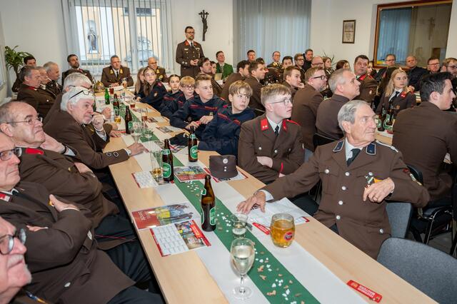 Die Beteiligung an der 150. Wehrversammlung der Feuerwehr Mautern war groß. | Foto: BI d.V. Stefan Riemelmoser