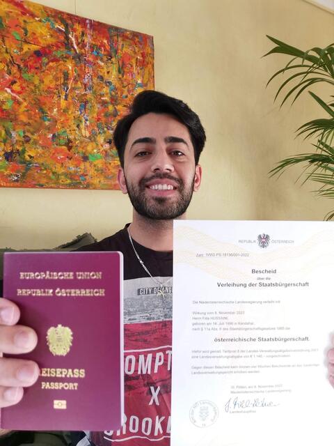 Fida Hussaini freut sich über die österreichische Staatsbürgerschaft. 2015 ist er als Flüchtling aus Afghanistan gekommen. | Foto: privat