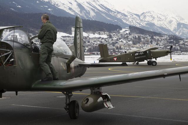 Während der DÄDALUS werden Flugzeuge vom Typ „Pilatus PC-6“ und Pilatus PC 7“ am Flughafen Innsbruck stationiert. | Foto: Vizeleutnant Martin Hörl, Helmut Steger, Didier Ischi