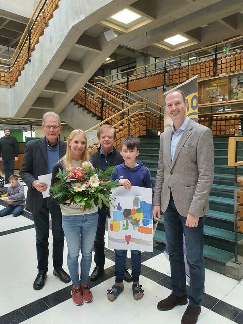 V.l.: Elmar Hauser, Simone Kraft, Josef Perner, Tobias Schaffler, Michael Pammer | Foto: Lions Club