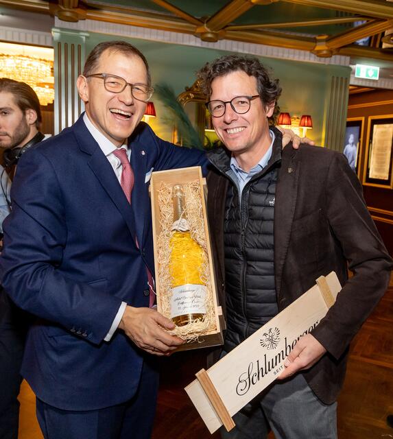 Oliver W. Braun mit Mag. Benedikt Zacherl, CEO Schlumberger Wein und Sekt-Kellerei. | Foto: Christian Mikes