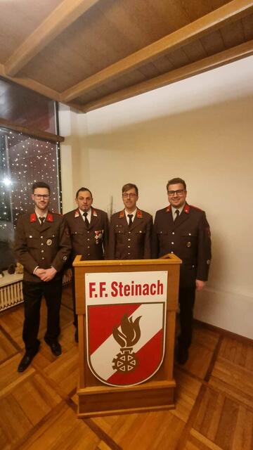 Im Bild v.l.: Schriftführer Simon Peer, Kdt.-Stv. Hanspeter Stockhammer, Kdt. Florian Raffl und Kassier Johannes Jäger | Foto: FF Steinach