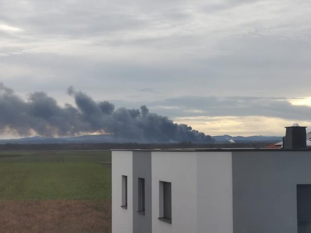 Der Brand aus Sicht von Absdorf. | Foto: Barger