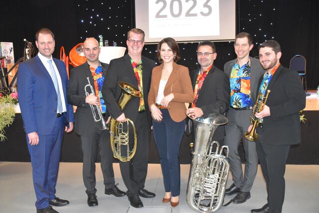 Die "Folks Partie" aus Großpetersdorf begleitete den Neujahrsempfang musikalisch. | Foto: Michael Strini