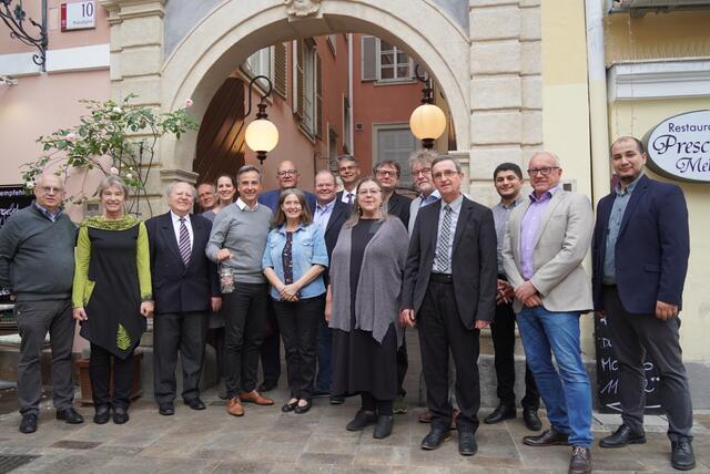 Der Interreligiöse Beirat findet sich zur "Übergabe" von Altbürgermeister Siegfried Nagl and Bürgermeisterin Elke Kahr ein (30.5.2022) | Foto: AAI