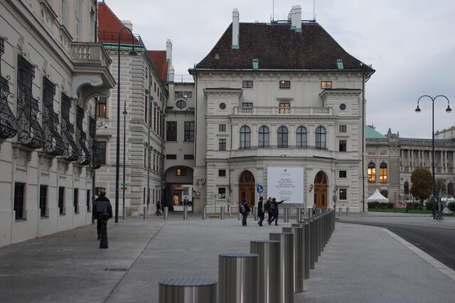 Die Demonstration findet heute, am 14. Jänner von 13.30 bis 15 Uhr am Ballhausplatz statt. 