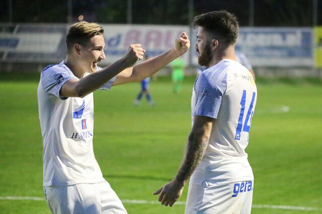 Philipp Sittsam und Timotej Polanc erzielten die Treffer beim 5:3 im ersten Testspiel von Mettersdorf. | Foto: schmidbauer