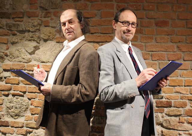In die Rollen des Herrn Bösel und Herrn Fellner schlüpfen Georg Kusztrich und Franz Schiefer. | Foto: Nicole Gerfertz-Schiefer