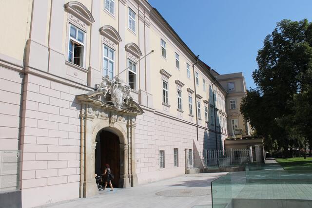 Die Oö Landesregierung hält ihre Sitzungen im Linzer Landhaus ab. | Foto: Till