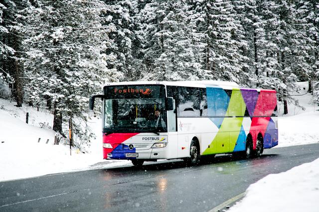 Mit der neuen Busverbindung sind Schülerinnen und Schüler aus dem Großarltal um 7.05 Uhr am Bahnhof in St. Johann. | Foto: Wildbild