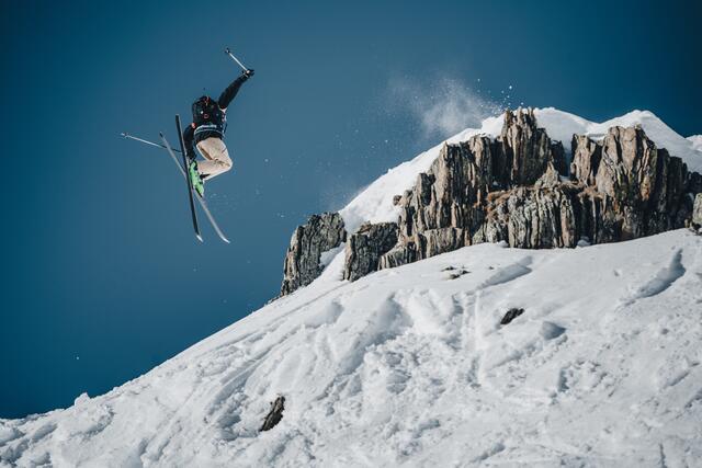 Die Top-Nachwuchsfahrer treffen sich wieder in Kappl bei den Freeride World Junior Championships. | Foto: FJWC2022, Flo Gassner