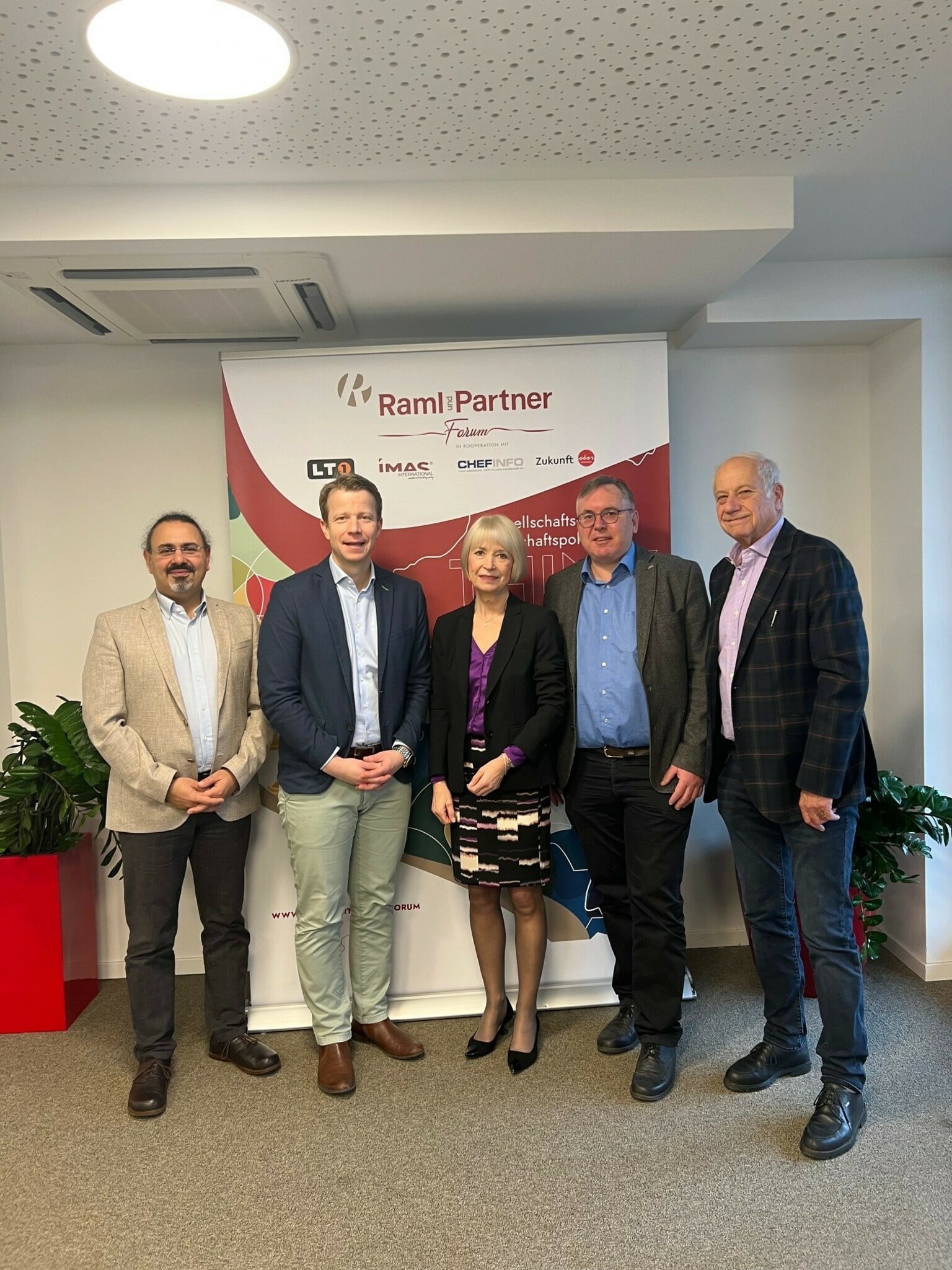 Wesley Rohrbach Raml und Partner Forum: