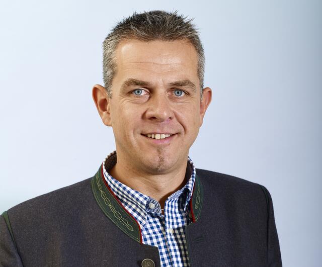 Bernhard Weiß (ÖVP), der Bürgermeister von Pfarrwerfen, erwartet durch den Rückbau keine negativen Auswirkungen auf den Verkehr in Pfarrwerfen. | Foto: ÖVP