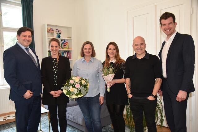 Bürgermeister Stefan Szirucsek, Andrea Ley, Katharina Vock, Luisa Schubert, Jürgen Fuchs sowie Bürgermeister Christian Macho (Kottingbrunn). | Foto: 2023psb/sap