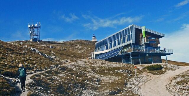 Gipfelhaus am Dobratsch. | Foto: Rudolf Aichholzer