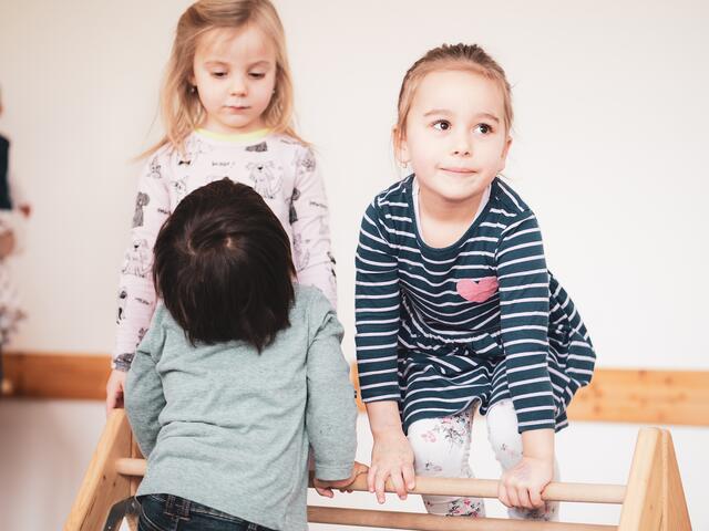 Die Kinderfreunde präsentieren ihre Forderungen im Bereich der Elementarbildung.