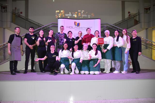 Die Schüler der 3FW sorgten für eine gelungene "Fiesta Mexikana". | Foto: Michael Strini