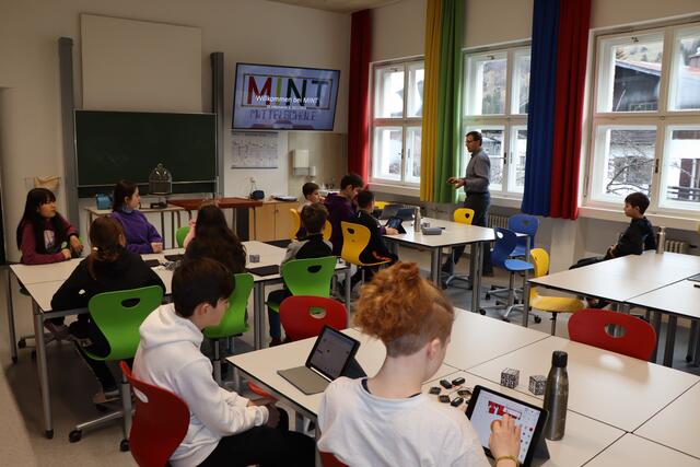 Seit vielen Jahren wird das Thema "MINT" in Landeck forciert. | Foto: Othmar Kolp