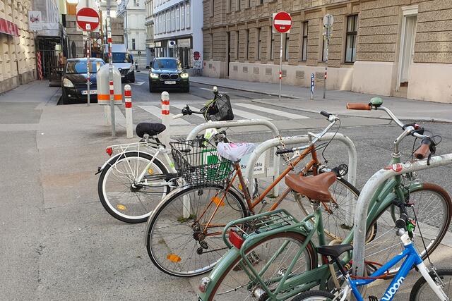 Der Bezirk möchte weitere "Lücken" im Fahrradnetz in Mariahilf prüfen und füllen lassen. | Foto: BV 6