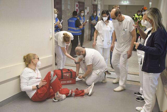 Rund 80 Mitarbeitende des Krankenhauses waren im Rahmen der Übung im Einsatz.  | Foto: KH BB Eisenstadt