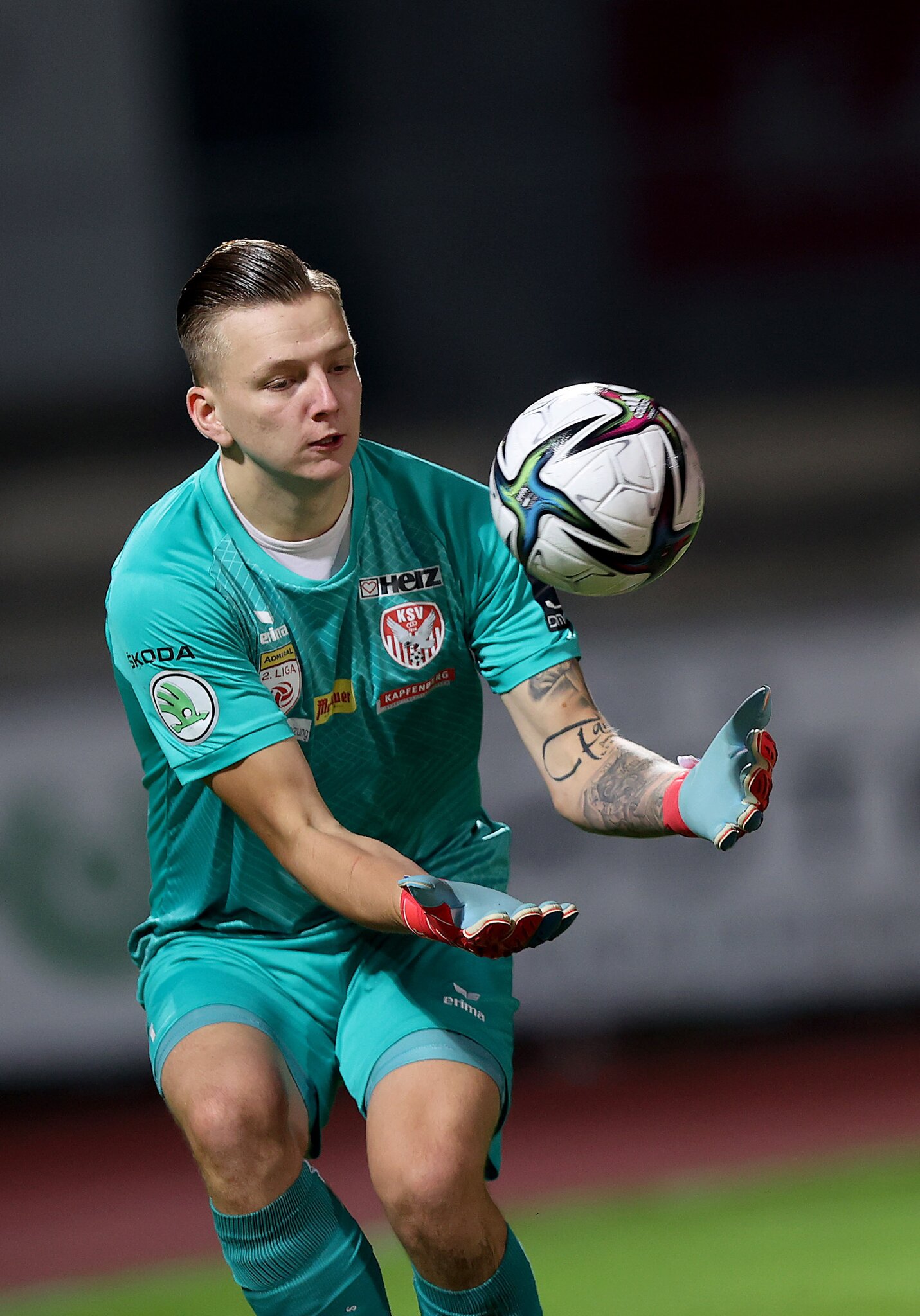 Fußball Giuliani ist zurück beim KSV, PomsVertrag bis 2024 in Osijek