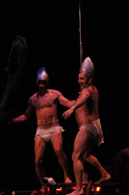 Körperbetont. | Foto: Marcantonio Marino / FdT