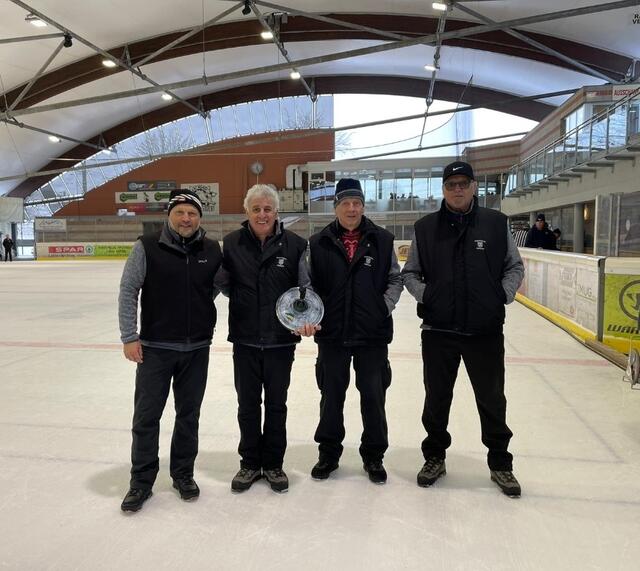 Einen 4. Platz gab es für das Team des EV Steinach bei den Unterligameisterschaften in Kundl! | Foto: privat