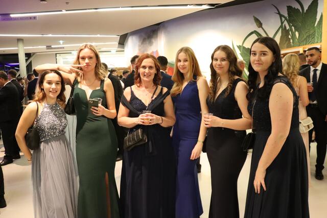 Bildergalerie Und Video HTL Eisenstadt Feierte Ihren Maturaball bildergalerie-und-video-htl-eisenstadt-feierte-ihren-maturaball