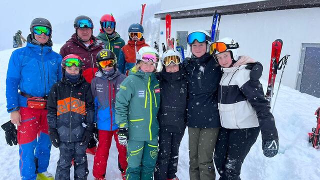 Das Boardercross-Team der Musik-Mittelschule Radstadt kam nach Obertauern. | Foto: MMS Radstadt