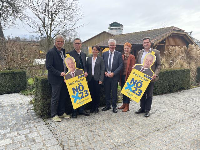 Wolfgang Voglauer, Georg Strasser, Renate Haimberger, Anton Kasser, Karin Metz und Werner Krammer. | Foto: Dietl-Schuller