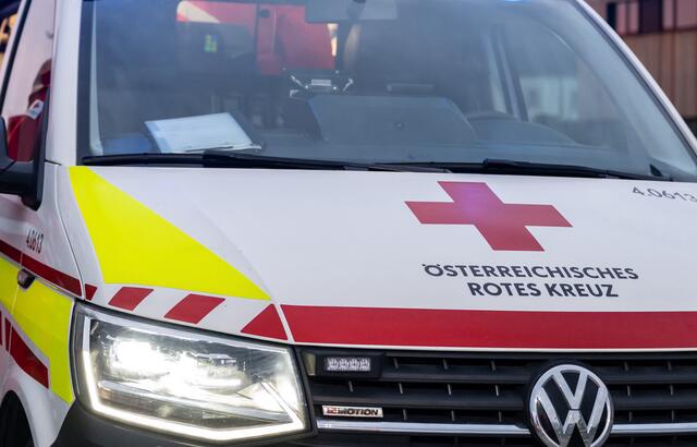 Der Verletzte wurde ins Krankenhaus eingeliefert | Foto: Fotokerschi