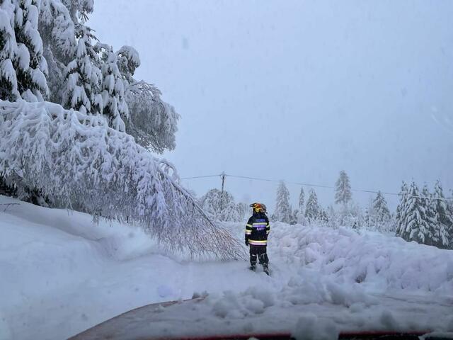 Großeinsatz auch für die FF Kloster hoch über der Bezirksstadt Deutschlandsberg | Foto: FF Kloster