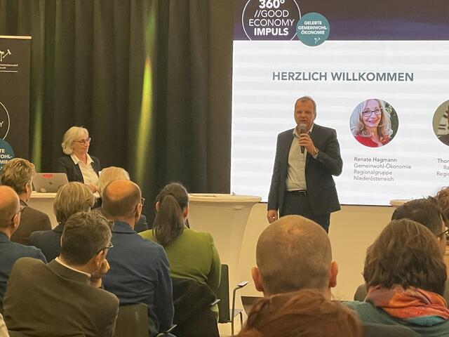 Thomas Schauer begrüßte die zahlreichen Besucher.