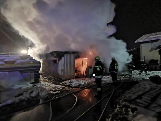 Die Einsatzkräfte hatten alle Hände voll zu tun | Foto: FF St. Donat