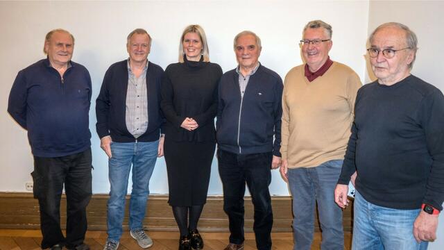 Der Vorstand des FCF: Herbert Gehring, Obmann Helmut Müller, STR Julia Berchtold, Helmut Lercher, Helmut Köck, und Christoph Walch (v.l.n.r.) | Foto: Bandi Köck