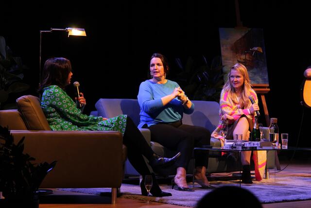 Barbara Karlich im Gespräch mit Martina Parker und Susanne Kristek | Foto: Selina Weiner