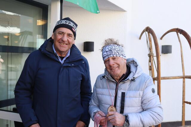 Der ehemalige Geschäftsführer der Bergbahnen Fiss-Ladis: Hubert Pale mit Hermann Kirschner, der TVB-Obmann-Stellvertreter des Tourismusverbandes Serfaus-Fiss-Ladis.  | Foto: Elisabeth Zangerl 