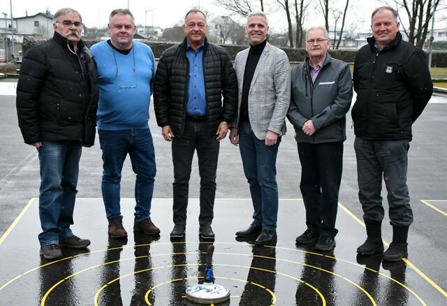 Von links: Adolf Deisenhammer, Bernhard Back, Stefan Bleuel, Thomas Gut, Franz Gierlinger und Franz Gerner. | Foto: Vorich