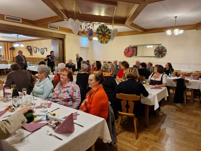 Zahlreiche Gäste folgten der Einladung ins Gasthaus Treitlerwirt. | Foto: Wutte
