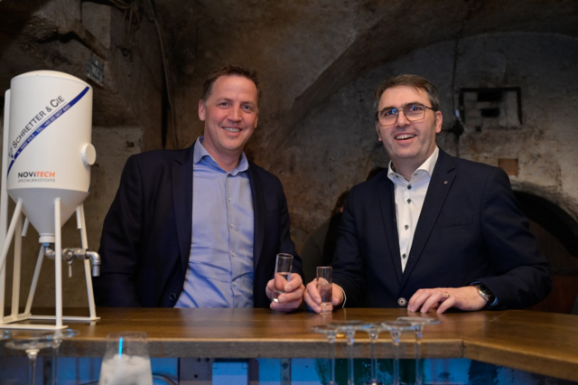 Matthias Marth (Bau-GF WK Tirol) und Bauinnungsmeister Anton Rieder | Foto: Schretter & Cie