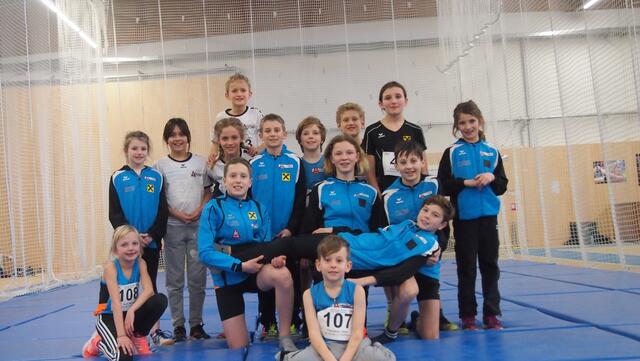 Der Leichtathletik Nachwuchs aus dem Bezirk Reutte zeigte tolle Leistungen beim Kids-Cup in Innsbruck. | Foto: Witting