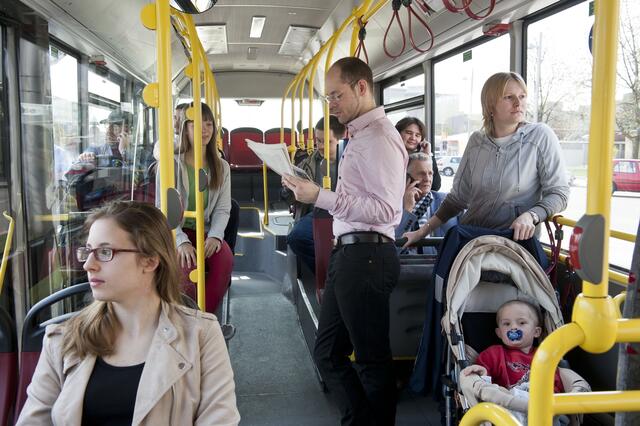 Was wünschen sich die Brigittenauerinnen und Brigittenauer? Ein Anliegen ist es etwa, dass die Intervalle des 11a bzw. 11b regelmäßig und nach Fahrplan sind. | Foto: Wiener Linien/Jantzen