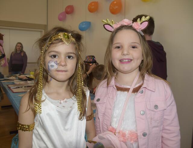 Anna Nagelhofer, Amelia Öhlinger